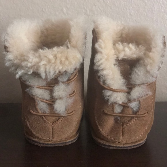 Baby Infant Toddler UGG Boots - Picture 2 of 4